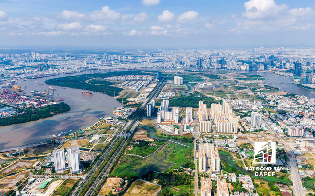 Experts caution against investing in shophouses