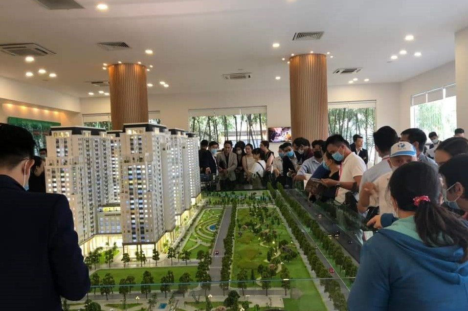 Saigon underground metro station near completion