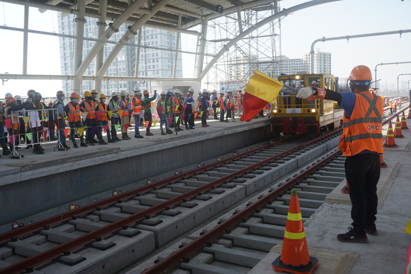 Bắt đầu kéo cáp điện cho toàn tuyến metro số 1 Bến Thành - Suối Tiên