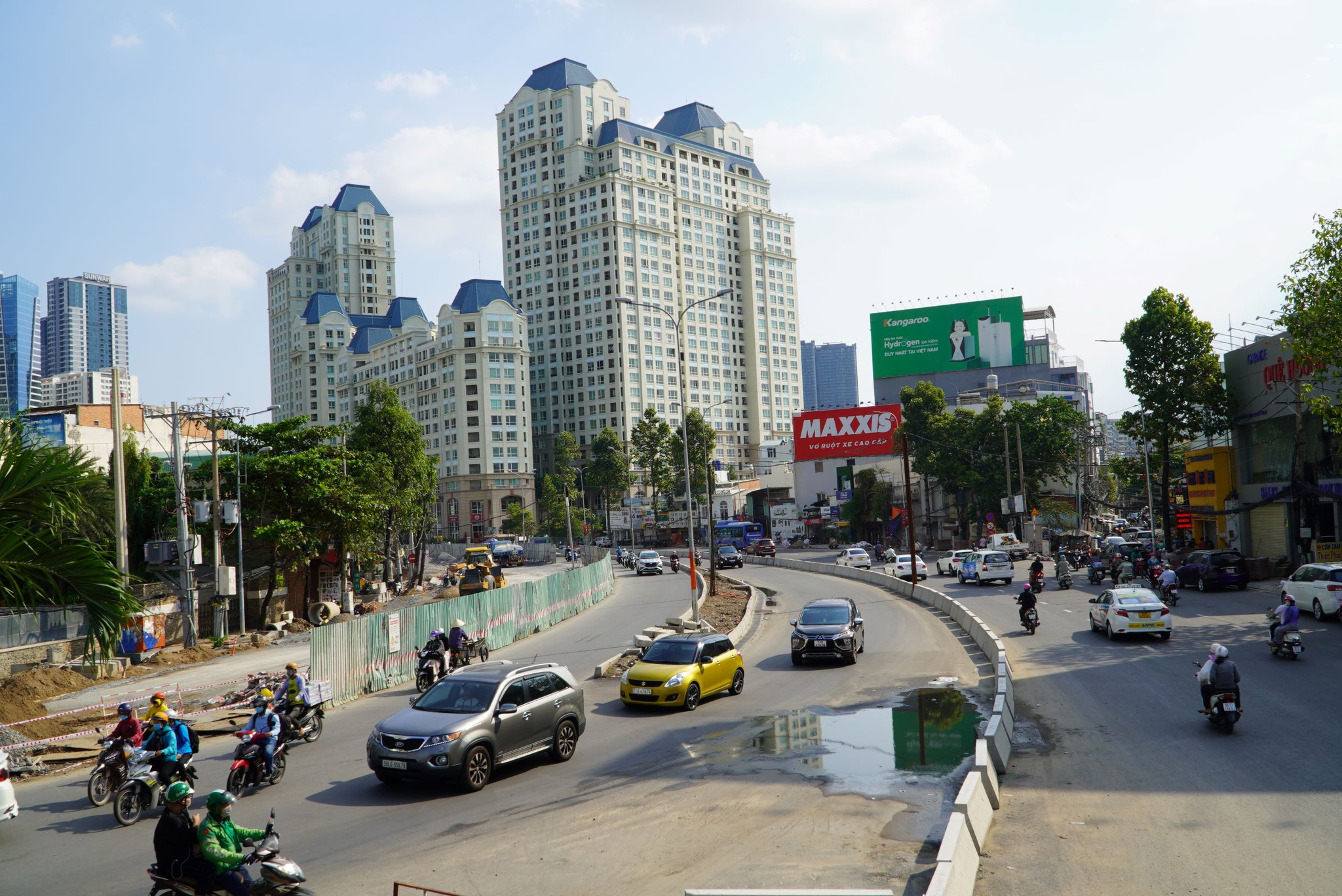 Đường Nguyễn Hữu Cảnh sắp thoát tên 'rốn ngập'