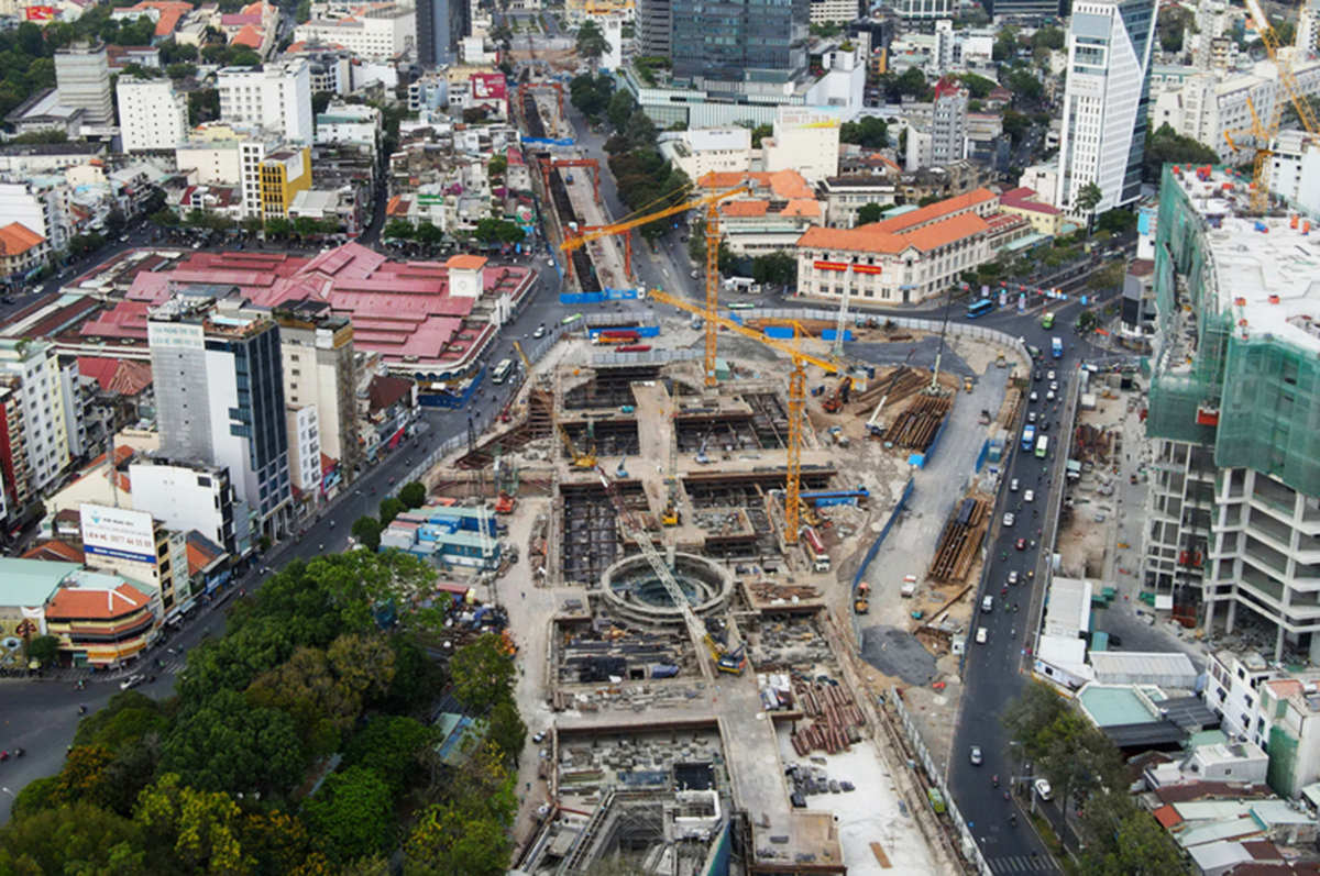 Metro Số 1 sắp hoàn trả mặt bằng trước chợ Bến Thành