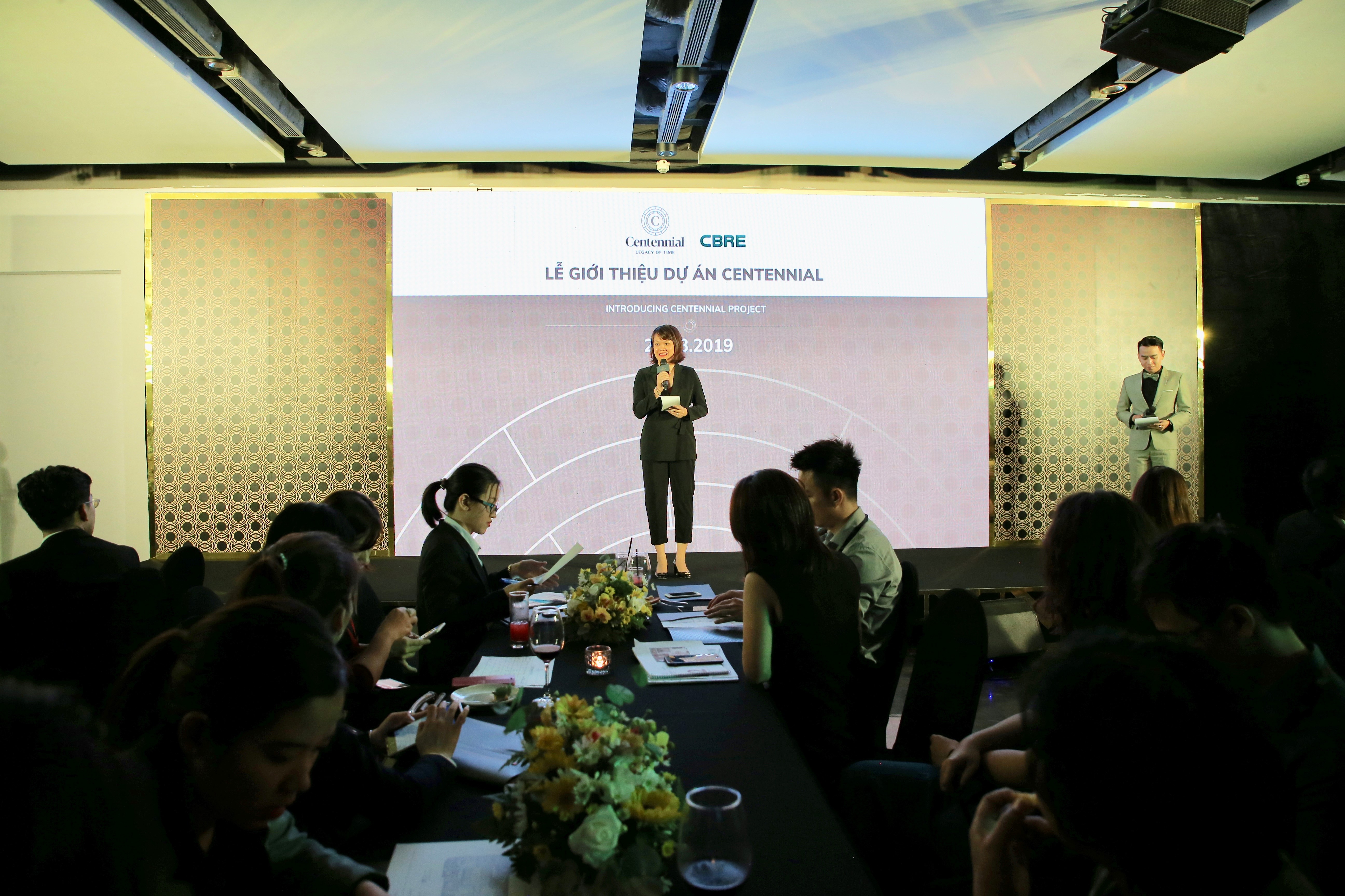 Event “SUNSET & WINE with CENTENNIAL”