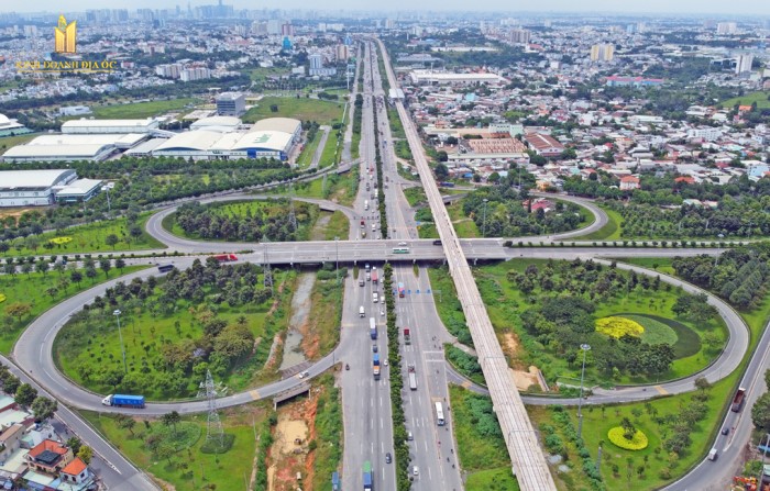Gần 2.500 tỉ đồng cho 1 km đường Vành đai 3 tại TP.HCM